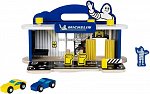 Statie reparatii masini cu spalatorie din lemn Michelin, Klein