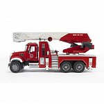 Camion de pompieri Mack Granite cu scara, pompa de apa si sirena, Bruder