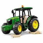 Tractor John Deere 5115M, Bruder