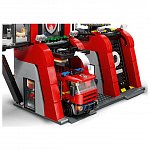 LEGO City - Statie si camion de pompieri 60414