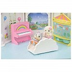 Figurine Sylvanian Families, Loc De Joaca Castel Culori Vesele