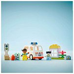 LEGO DUPLO - Ambulanta si sofer 10447
