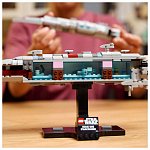 LEGO Star Wars - Nava Home One Starcruiser 75405
