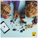 LEGO City - Incarcator pe roti galben pentru constructii 60450