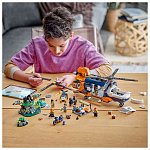 LEGO City - Elicopterul unui explorator al junglei la tabara de baza 60437