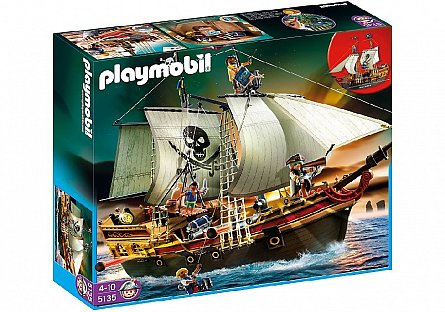 Playmobil-Nava de atac a piratilor