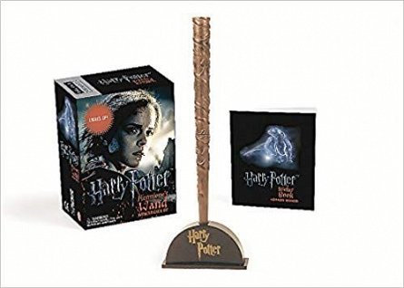 HARRY POTTER: HERMIONE'S WAND (BOOK + TOY)