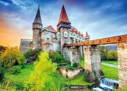 Puzzle TinyPuzzle - Castelul Corvinilor, Hunedoara, 99 piese (1010)
