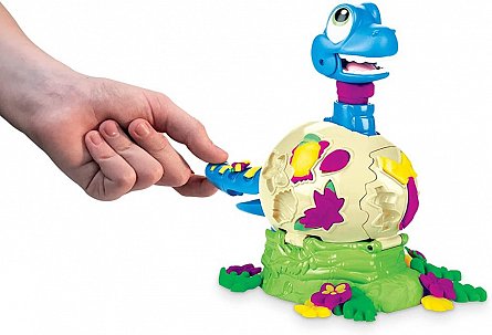 Set Play-Doh - Dino Crew, Bronto creste in inaltime