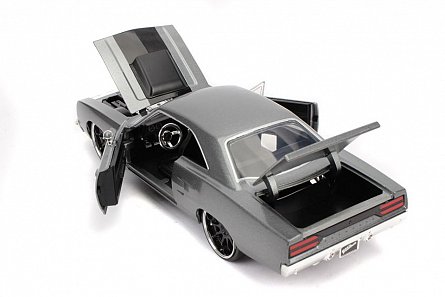 Masinuta Fast and Furious - 1970 Dom's Plymouth Road Runner, 1:24