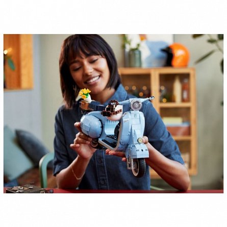 LEGO Creator Expert: Vespa