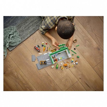 LEGO City: Magazin de alimente 60347