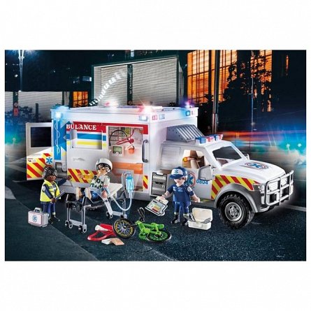 Playmobil City Action - Ambulanta cu lumini si sunete, 5 ani plus