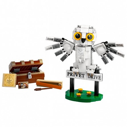 LEGO Harry Potter - Hedwig pe Privet Drive nr. 4 76425