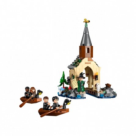 LEGO Harry Potter - Hangar pentru barci la Castelul Hogwarts 76426