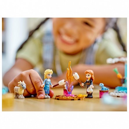 LEGO Disney - Castelul Elsei din Regatul de Gheata 43238