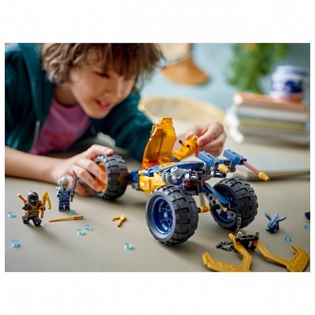 LEGO NINJAGO - Buggy-ul Off-Road al lui Arin 71811
