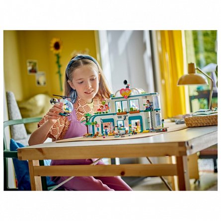 LEGO Friends - Spitalul din orasul Heartlake 42621