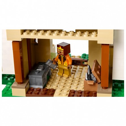 LEGO Minecraft - Fortareata Golemul de fier 21250