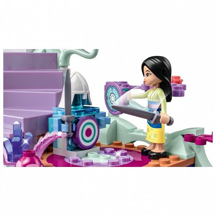 LEGO Disney - Casa fermecata din copac 43215