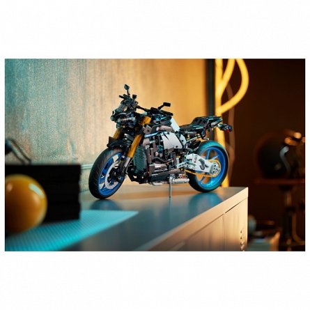 LEGO Technic - Yamaha MT-10 SP 42159