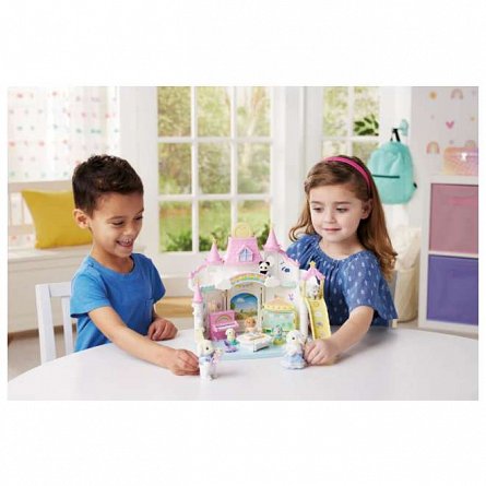 Figurine Sylvanian Families, Loc De Joaca Castel Culori Vesele