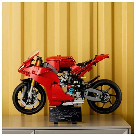 LEGO Technic - Motocicleta Ducati Panigale V4 S 42202