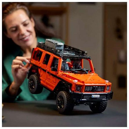 LEGO Technic - Mercedes-Benz G 500 Professional Line 42177