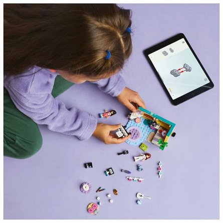 LEGO Friends - Camera lui Paisley 42647