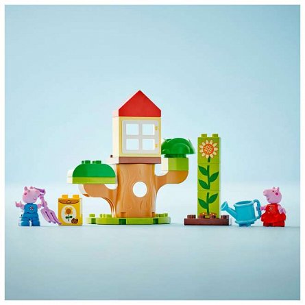 LEGO DUPLO - Purcelusa Peppa: Gradina si casa din copac 10431
