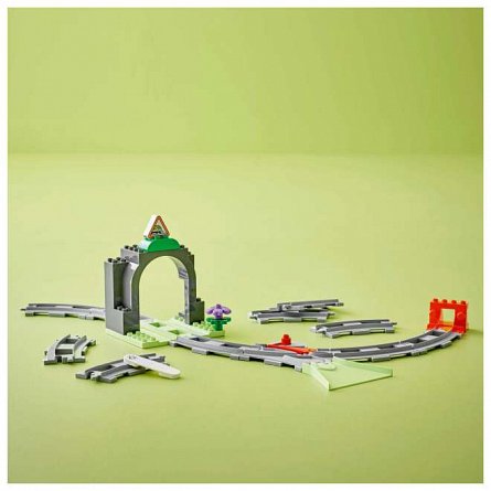 LEGO DUPLO - Set de extindere Tunel cu sine de cale ferata 10425