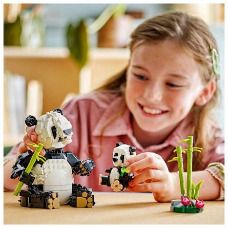 LEGO Creator - Animale salbatice Familia de ursi panda 31165
