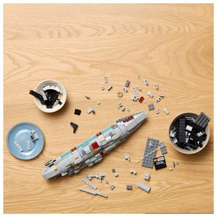 LEGO Star Wars - Nava Home One Starcruiser 75405