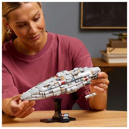 LEGO Star Wars - Nava Home One Starcruiser 75405