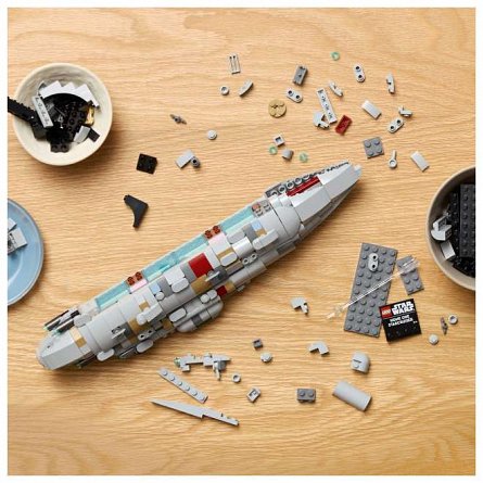 LEGO Star Wars - Nava Home One Starcruiser 75405
