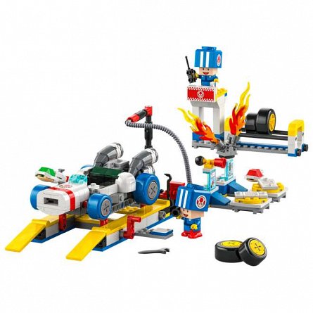 LEGO Super Mario - Mario Kart, Garajul lui Toad 72035