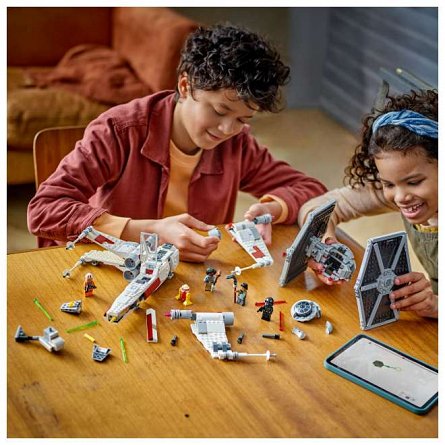 LEGO Star Wars - Hibrid TIE Fighter si X-Wing 75393
