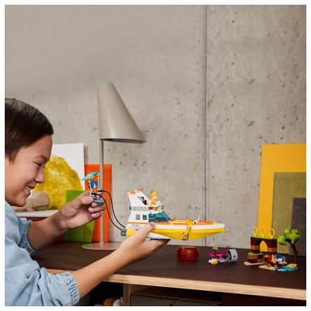 LEGO Sonic the Hedgehog - Barca de aventuri a lui Tails 76997