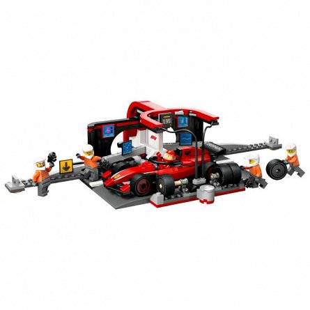 LEGO City - Boxa si mecanici F1 cu masina Ferrari 60443
