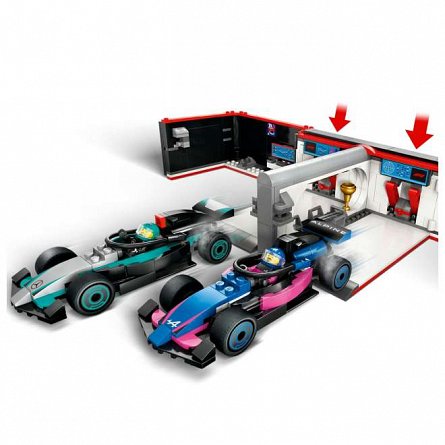 LEGO City - Garaj F1 si masini Mercedes-AMG si Alpine 60444