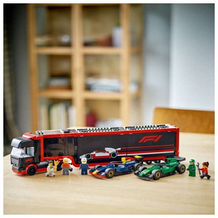 LEGO City - Camion F1 cu masinile F1 RB20 si AMR24 60445