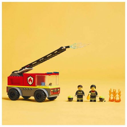 LEGO City - Camion de pompieri cu scara 60463