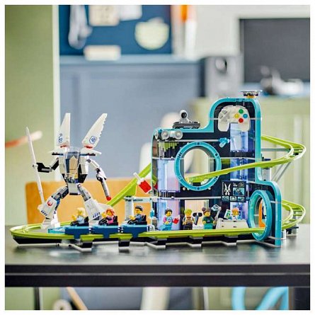 LEGO City - Parc cu roller-coaster Lumea Robotilor 60421