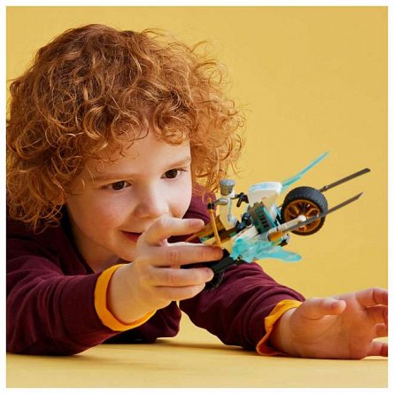 LEGO NINJAGO - Motocicleta de gheata a lui Zane 71816