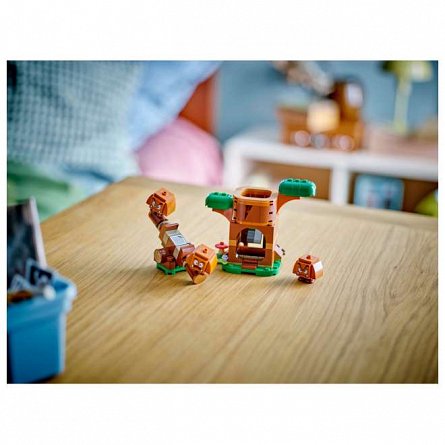 LEGO Super Mario - Teren de joaca pentru Goomba 71433