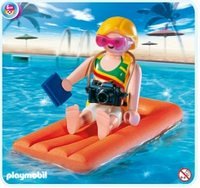 Playmobil-Femeie pe saltea de apa